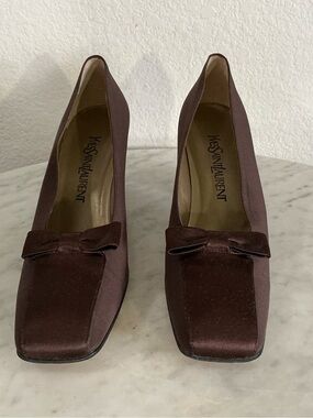 Yves Saint Laurent Brown Satin Bow Block-Heel Pumps